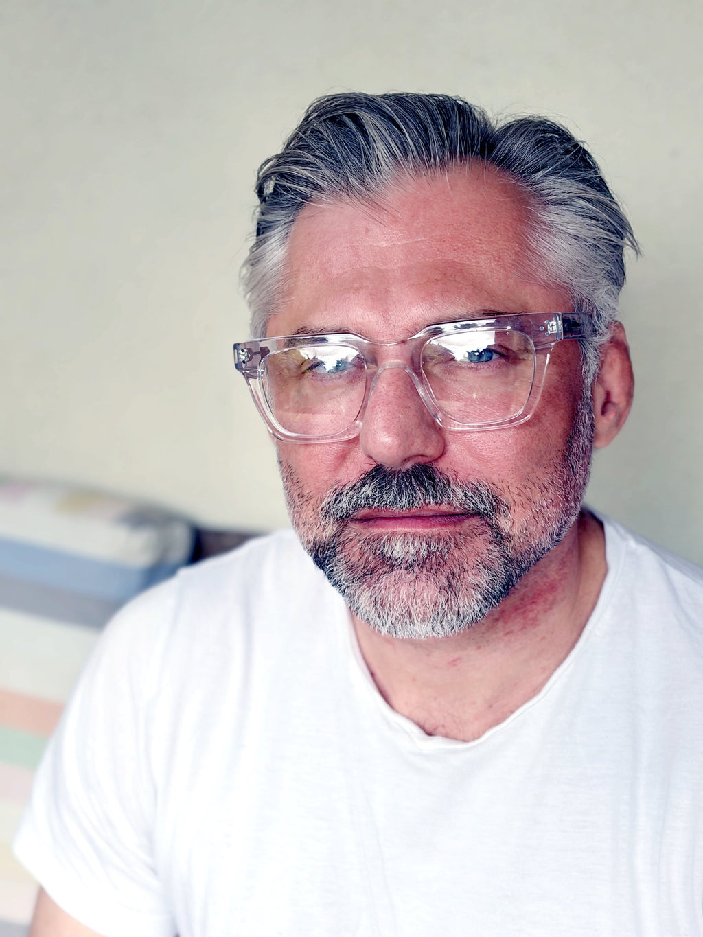 Woolet 009 Soft Square Silver Clear eyeglasses worn on a 158 mm wide face - real fit, three-quarter view